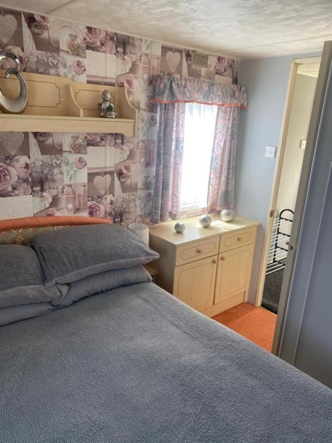 L&G Family Holidays 8 Berth Sealands Familys Only And The Lead Person Must Be Over 30 (Adults Only) Ingoldmells Eksteriør billede